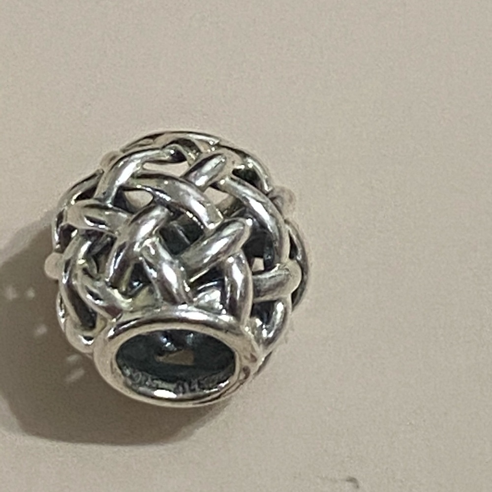Pandora Charm 💕